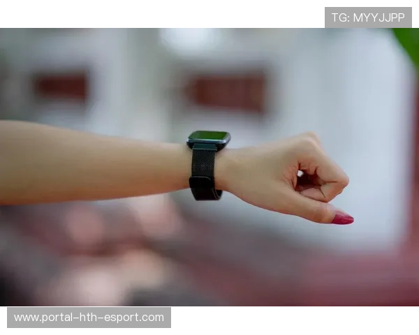 运动数据追踪手环用于高水平训练效果显著，手环跑步数据